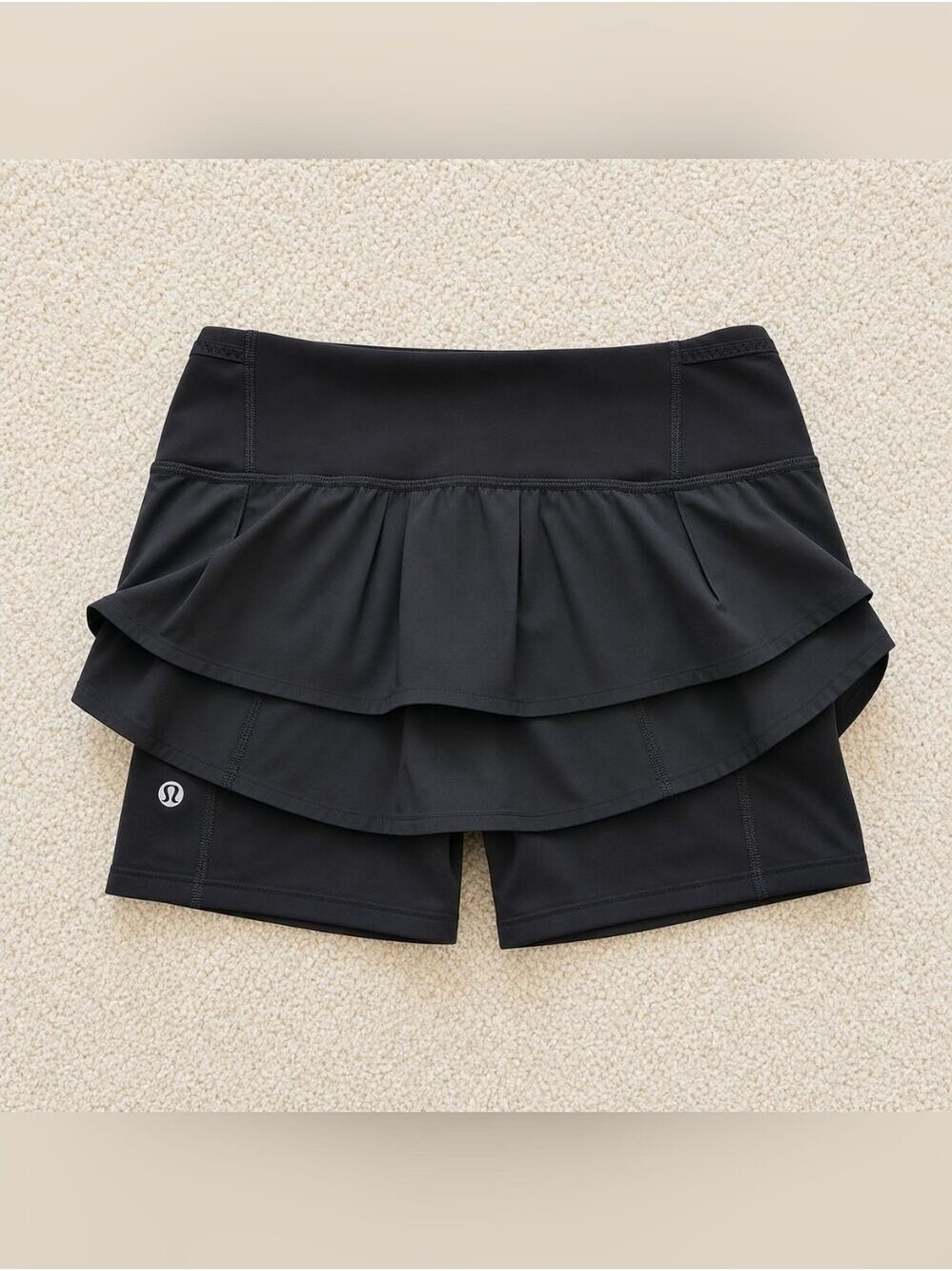LuluLemon Run Speed Squat Skirt Zipper Pocket Size 4 Black